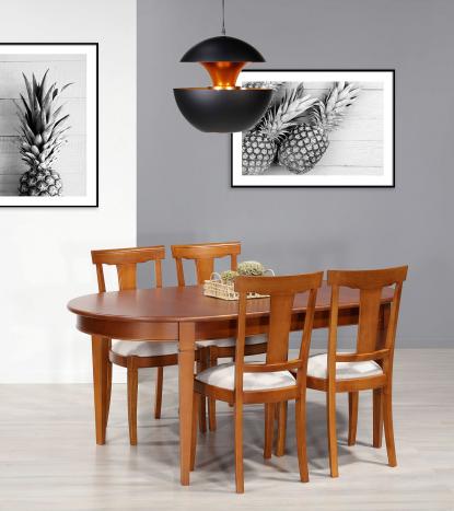 Table ovale 180x100  en Merisier de style Campagne 4 pieds fuseaux SEULEMENT 1 DISPONIBLE